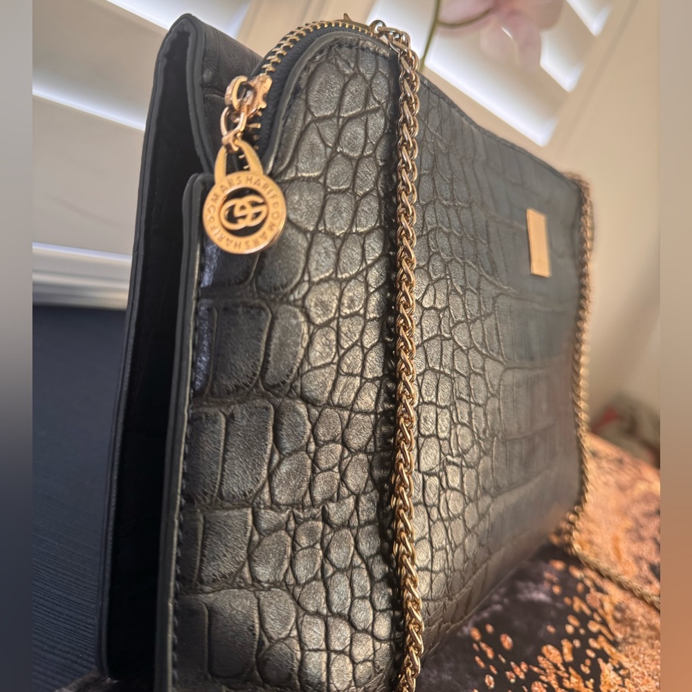 CROSSBODY CLUTCH ✨ - Picture 4 of 8